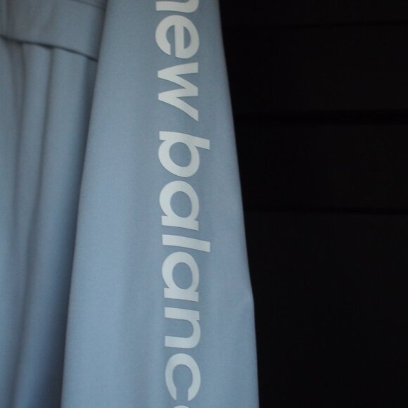 New Balance | Windbreaker Half-Zip Jacket - Picture 3 of 6